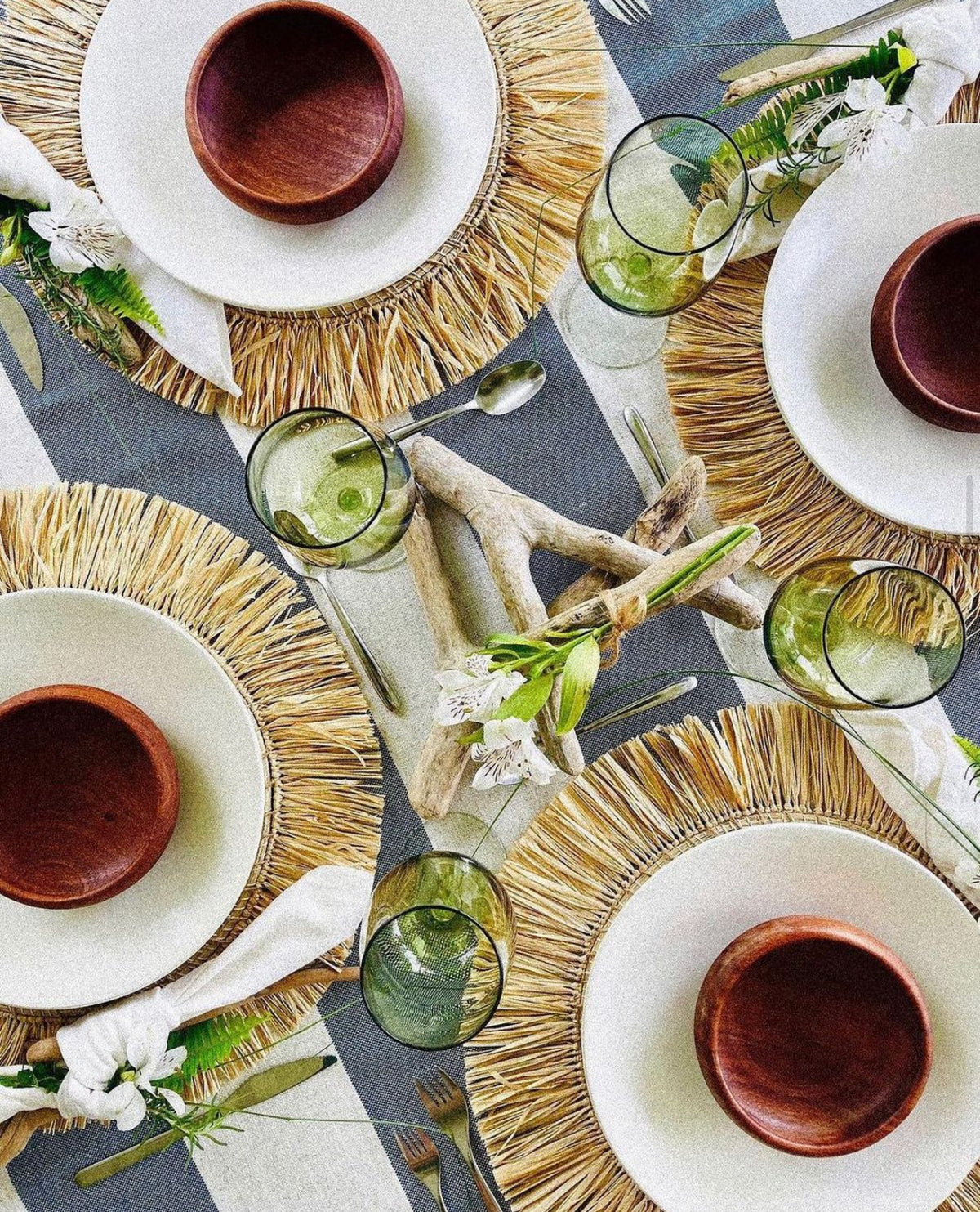 Raffia Sunburst Placemats - SMALL (set of 4)